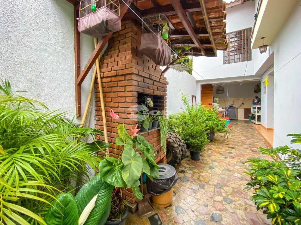 Casa, 3 quartos, 240 m² - Foto 15
