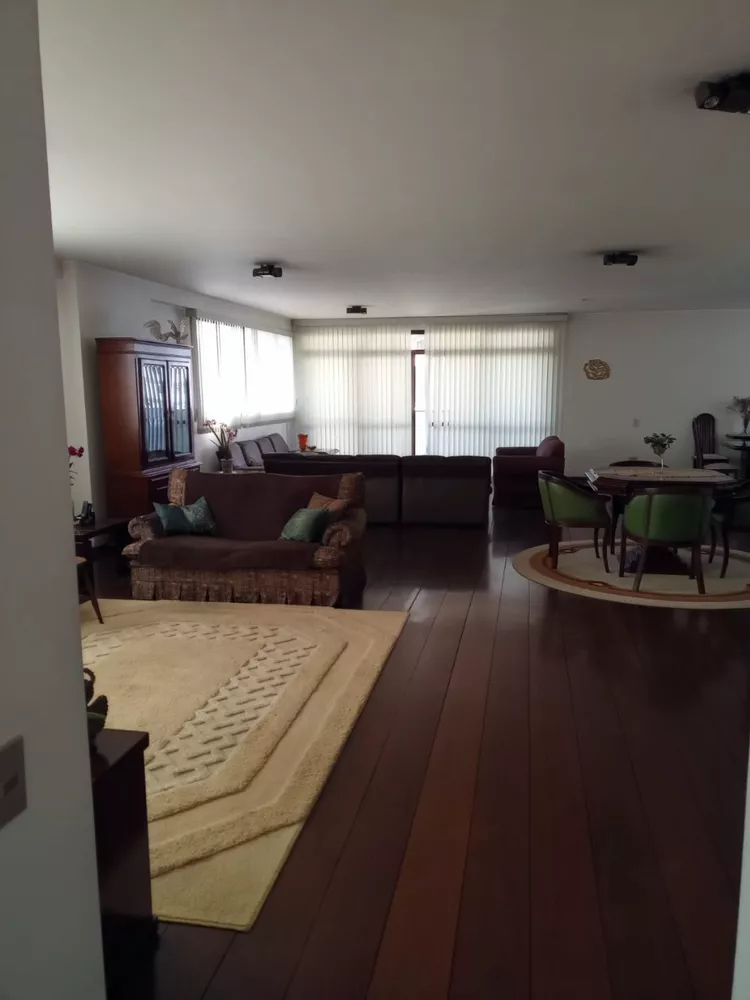 Apartamento à venda com 3 quartos, 313m² - Foto 3