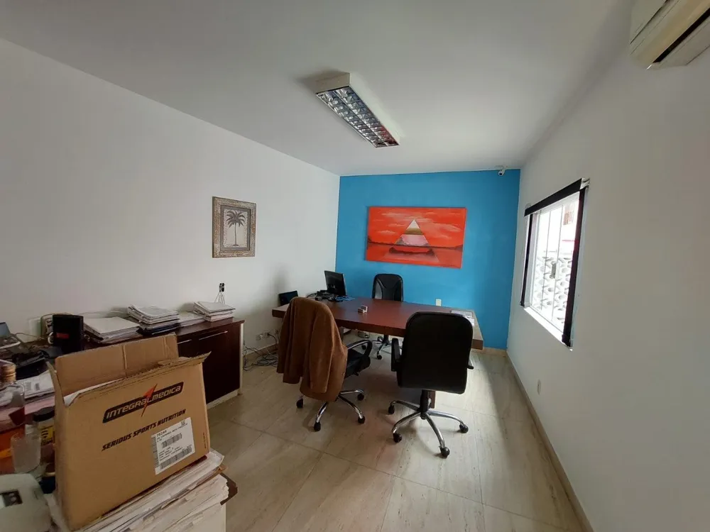 Casa, 3 quartos, 271 m² - Foto 8