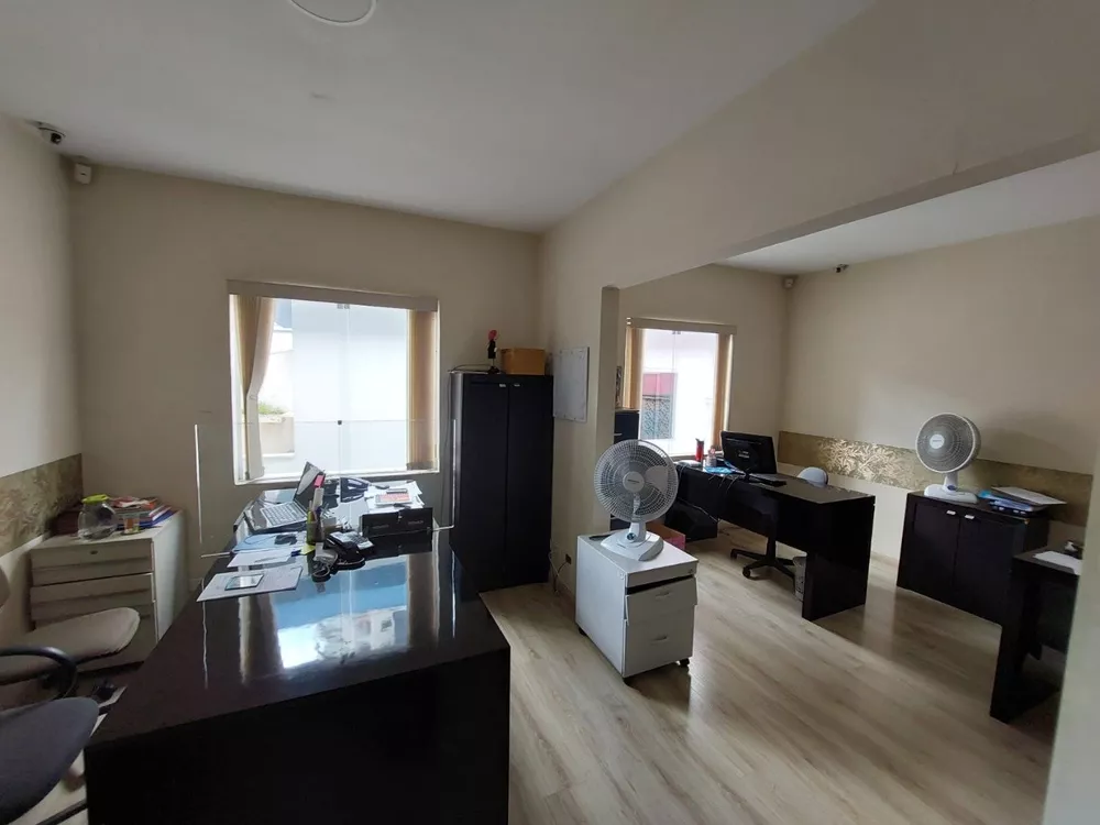 Casa, 3 quartos, 271 m² - Foto 2