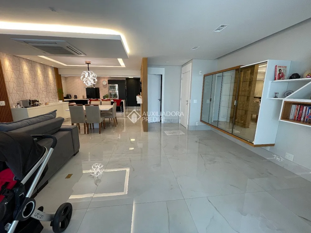 Apartamento, 3 quartos, 184 m² - Foto 3