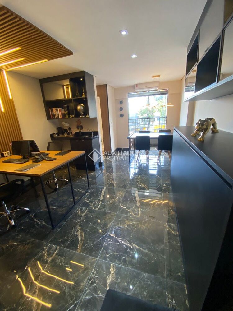 Conjunto Comercial-Sala à venda com 1 quarto, 32m² - Foto 1