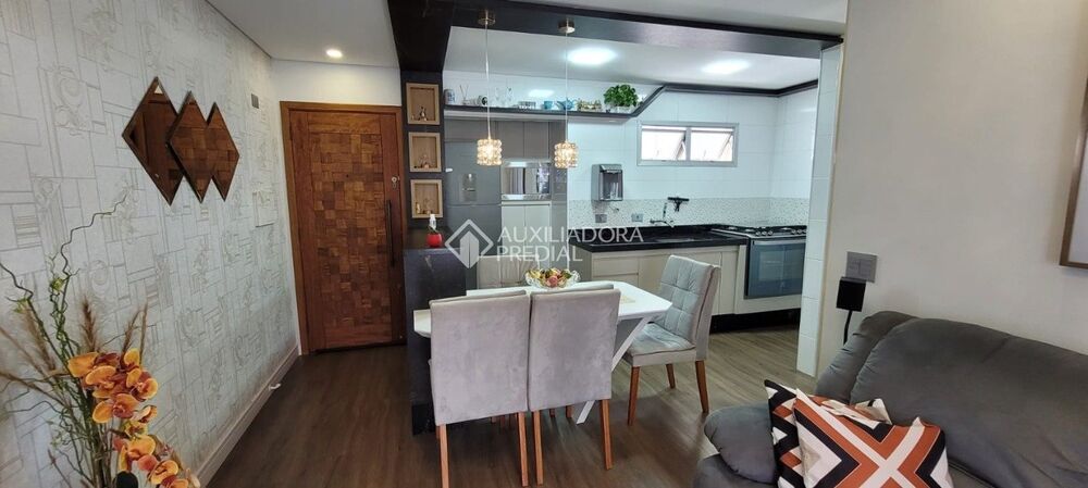 Apartamento, 2 quartos, 60 m² - Foto 1