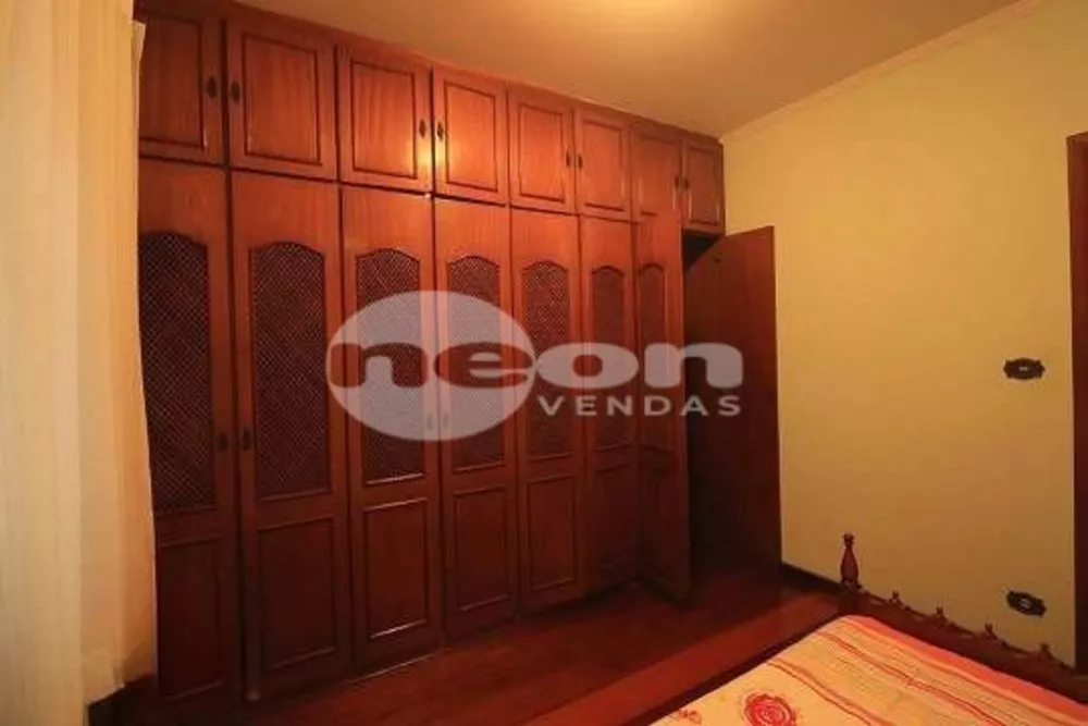 Casa à venda com 3 quartos, 338m² - Foto 24