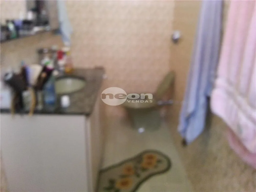 Casa, 3 quartos, 218 m² - Foto 14