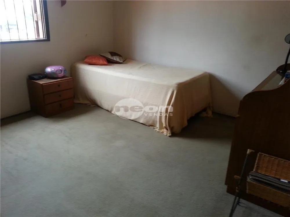 Casa, 3 quartos, 218 m² - Foto 9