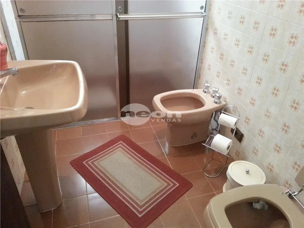 Casa, 3 quartos, 218 m² - Foto 15