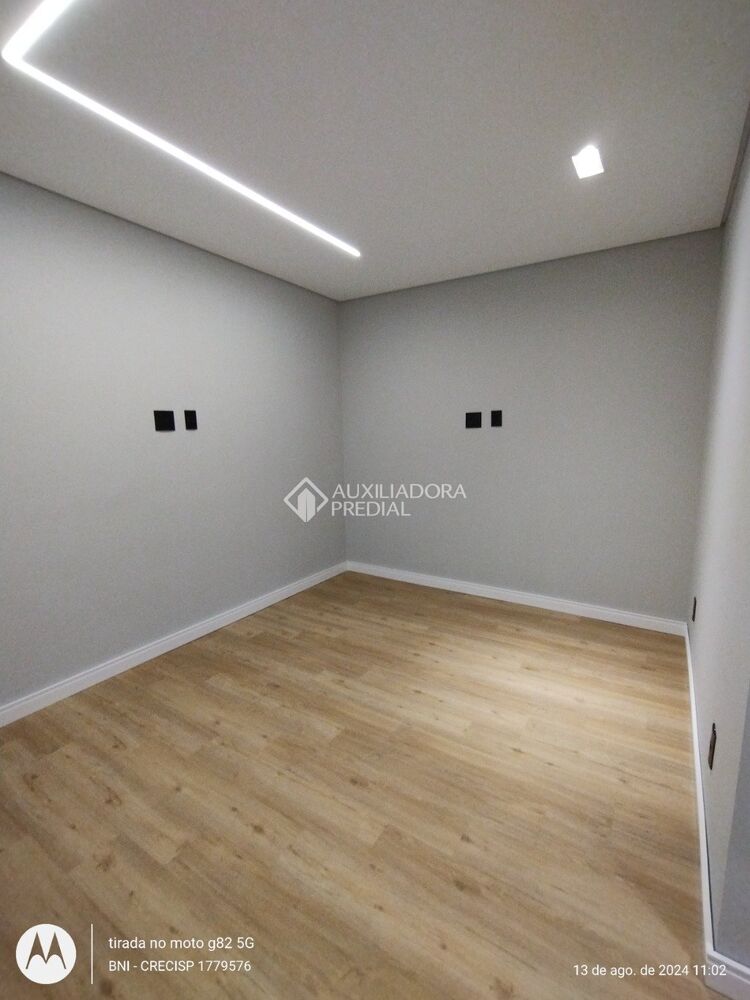 Casa, 3 quartos, 211 m² - Foto 4