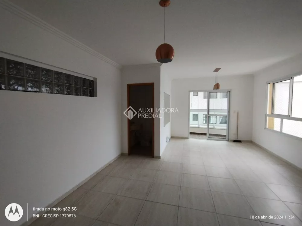 Apartamento à venda com 3 quartos, 132m² - Foto 8