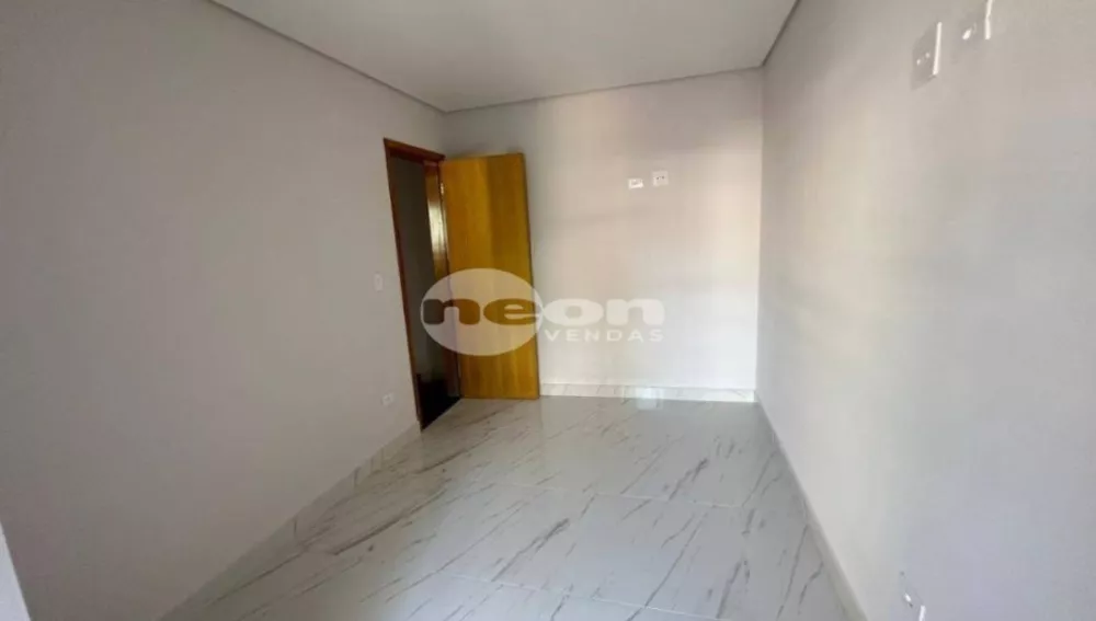 Casa à venda com 2 quartos, 125m² - Foto 7