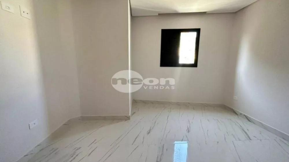 Casa à venda com 2 quartos, 125m² - Foto 8