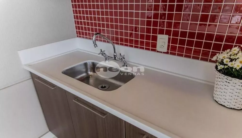 Apartamento à venda com 3 quartos, 167m² - Foto 7