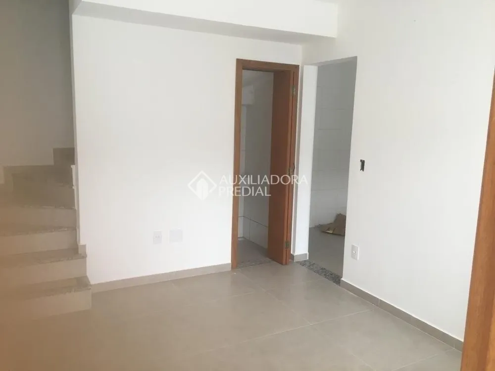 Casa, 3 quartos, 67 m² - Foto 2