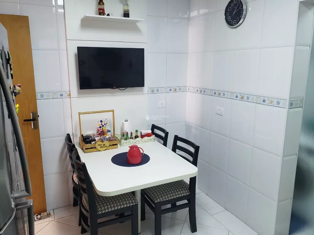 Casa à venda com 3 quartos, 164m² - Foto 8