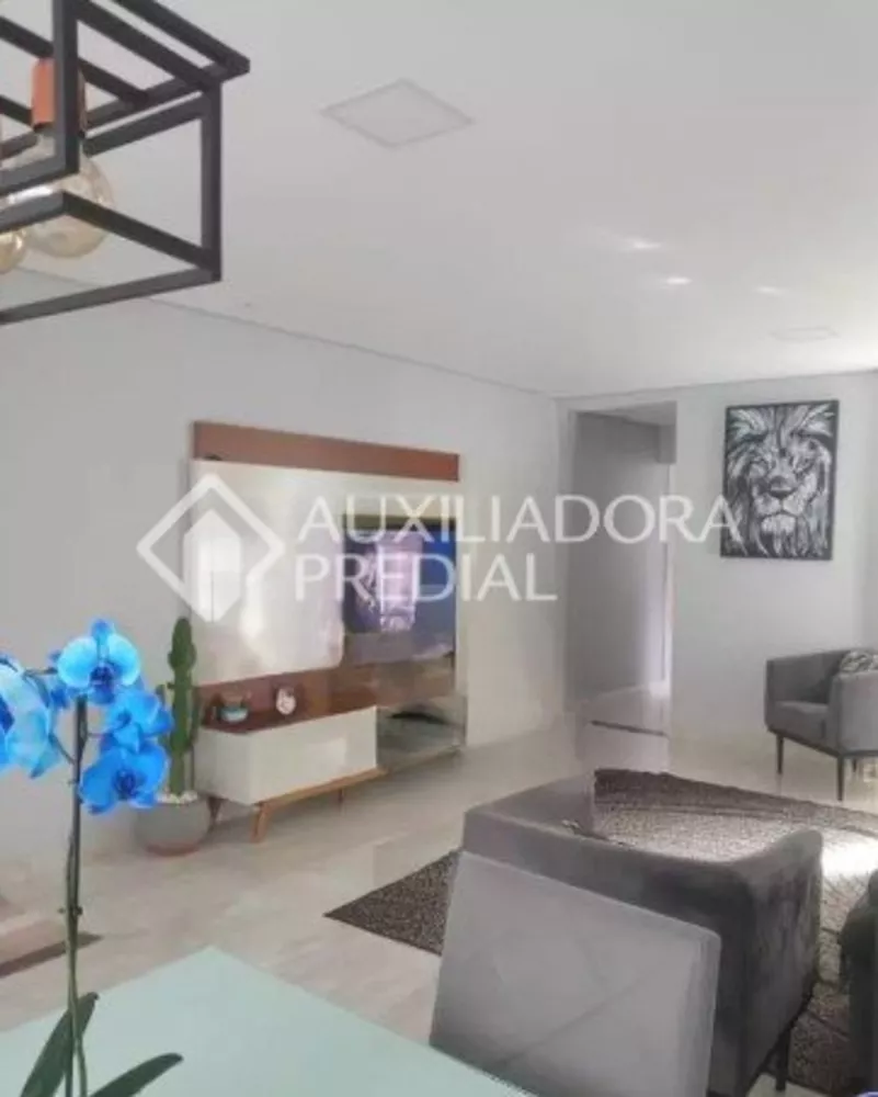 Casa à venda com 4 quartos, 276m² - Foto 3