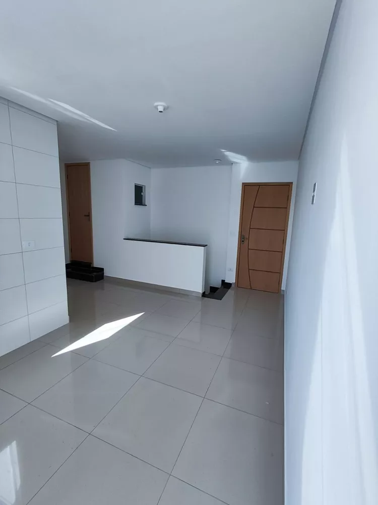 Cobertura à venda com 2 quartos, 107m² - Foto 4