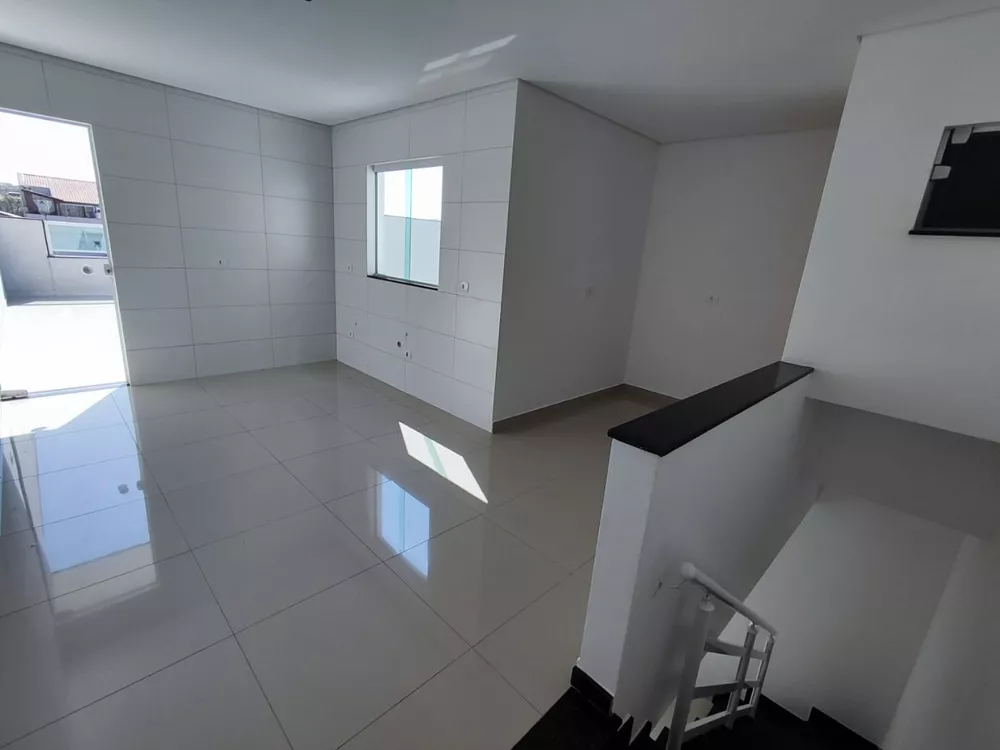 Cobertura à venda com 2 quartos, 107m² - Foto 1