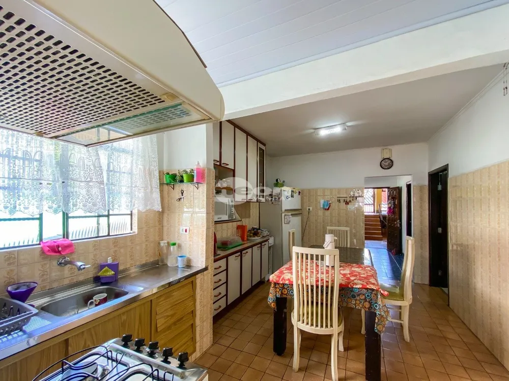 Casa, 3 quartos, 231 m² - Foto 5