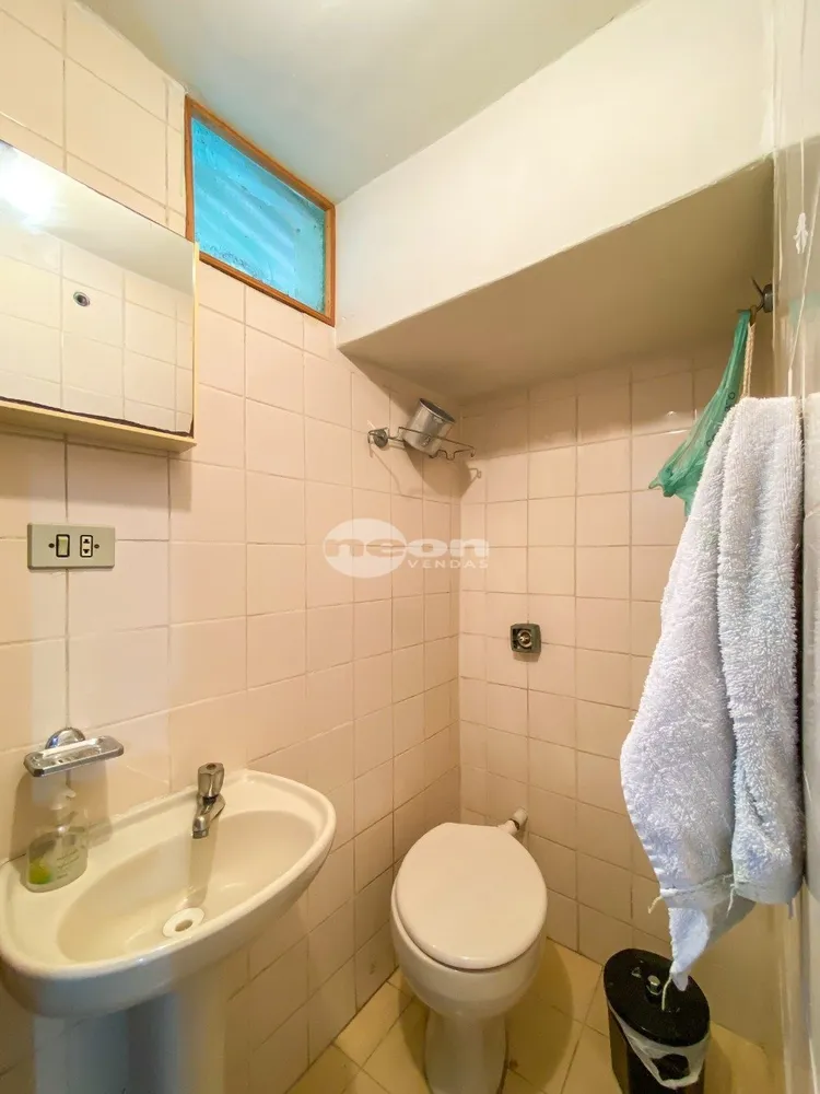 Casa, 3 quartos, 231 m² - Foto 1