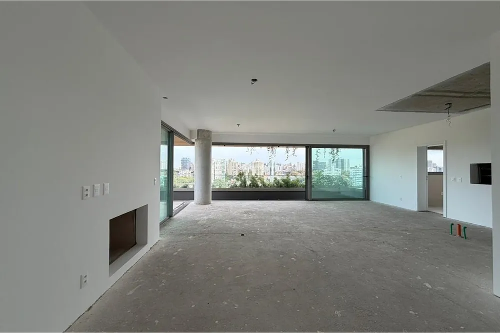 Apartamento, 3 quartos, 232 m² - Foto 1