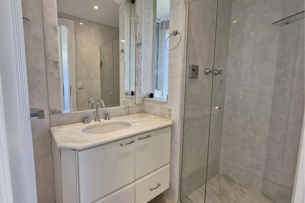 Apartamento, 4 quartos, 246 m² - Foto 1