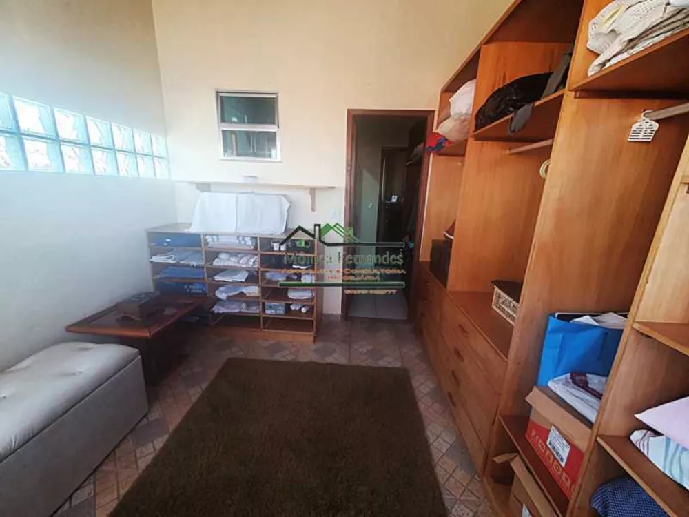 Casa, 3 quartos, 289 m² - Foto 24