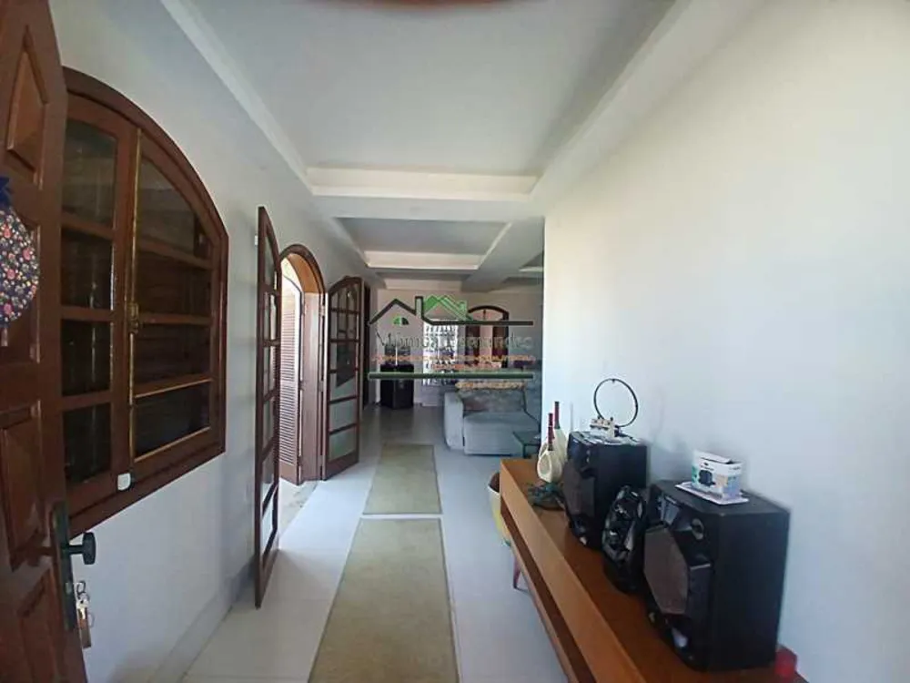 Casa, 8 quartos, 230 m² - Foto 6
