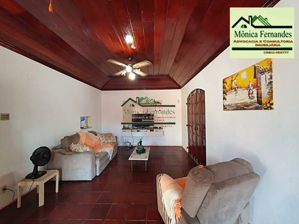 Casa, 5 quartos, 231 m² - Foto 1