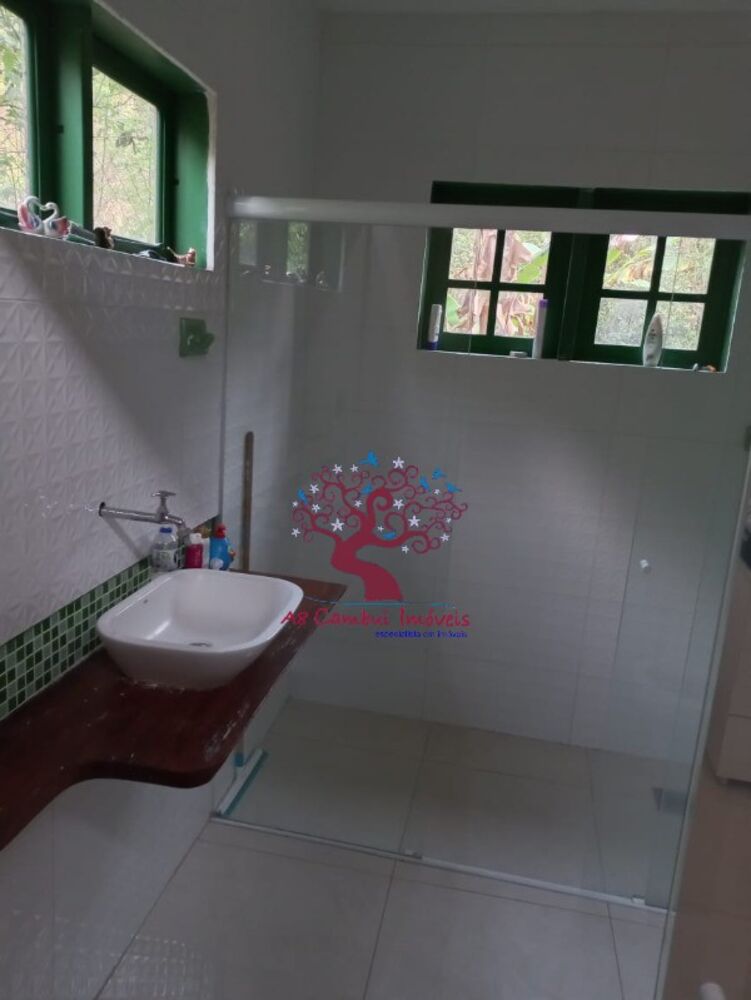 Chácara à venda com 4 quartos, 2820m² - Foto 2