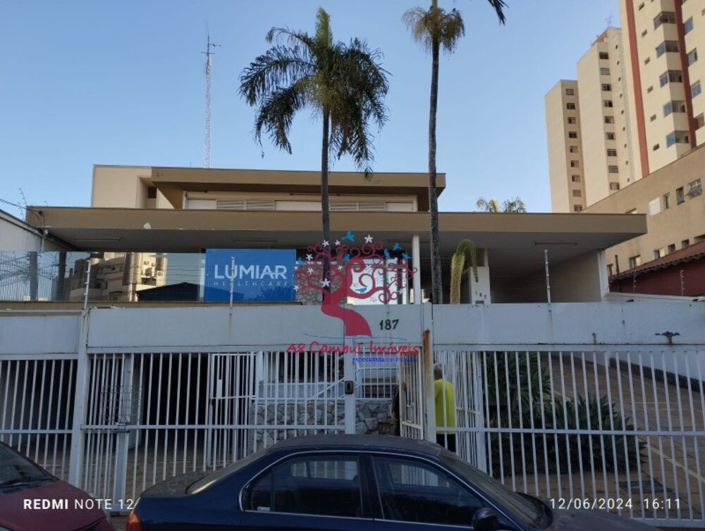 Casa para alugar com 1 quarto, 877m² - Foto 1