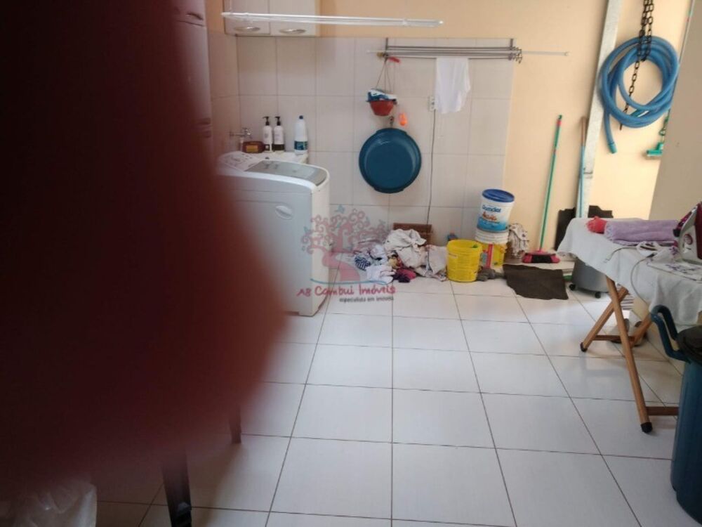 Sobrado à venda com 4 quartos, 212m² - Foto 3