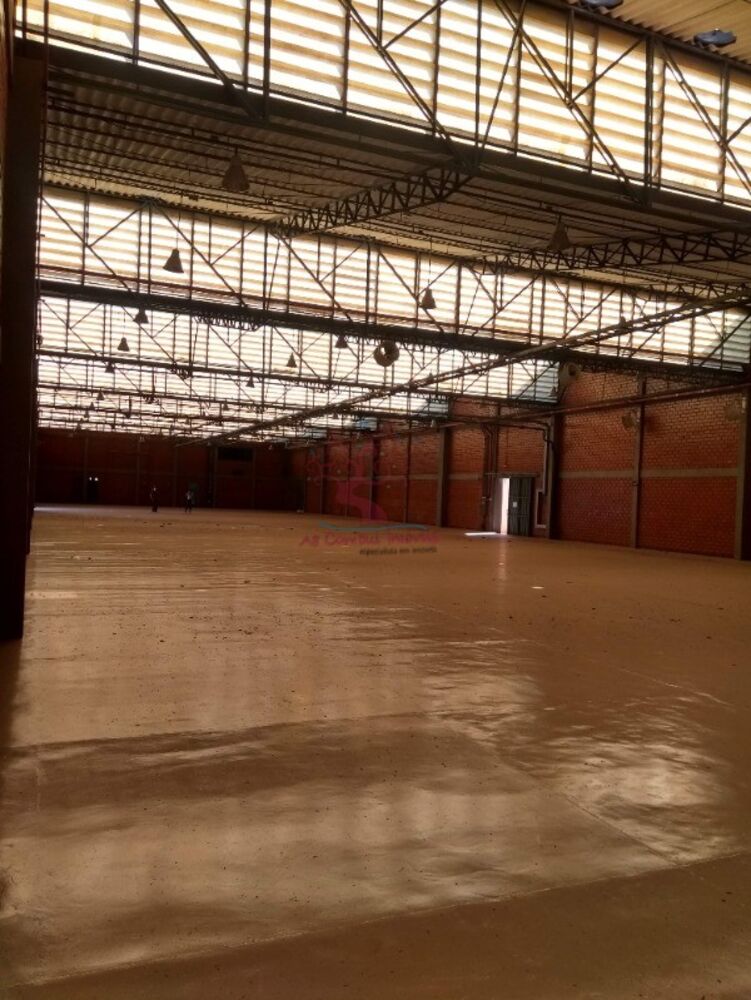 Depósito-Galpão-Armazém à venda e aluguel, 3000m² - Foto 1