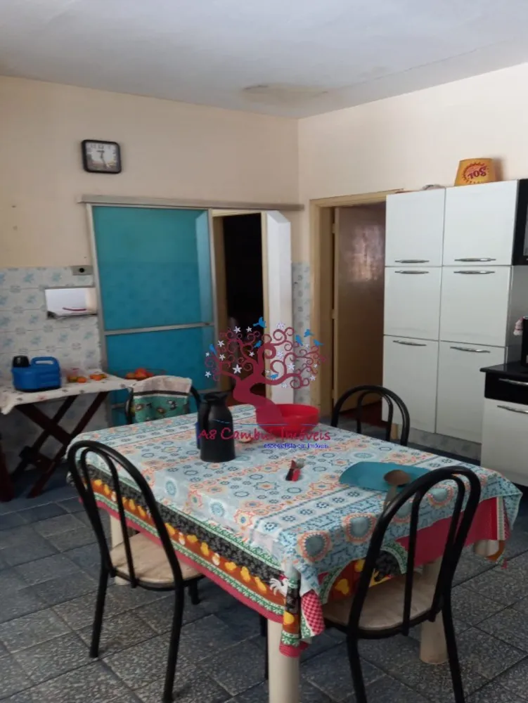 Casa, 3 quartos, 211 m² - Foto 1