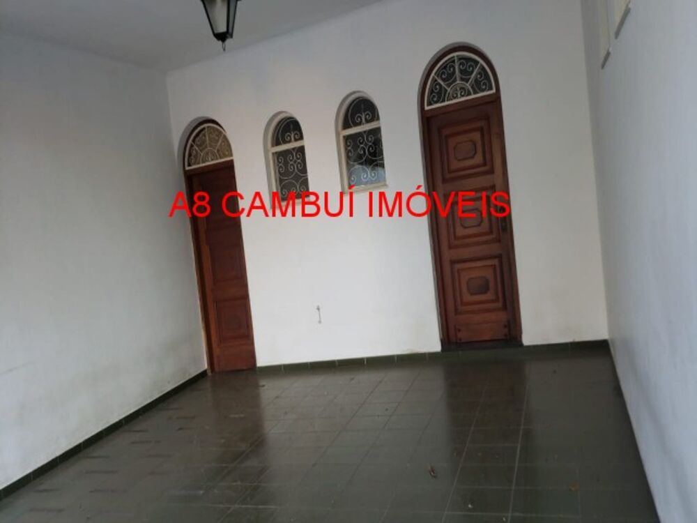 Prédio Inteiro para alugar com 4 quartos, 550m² - Foto 1