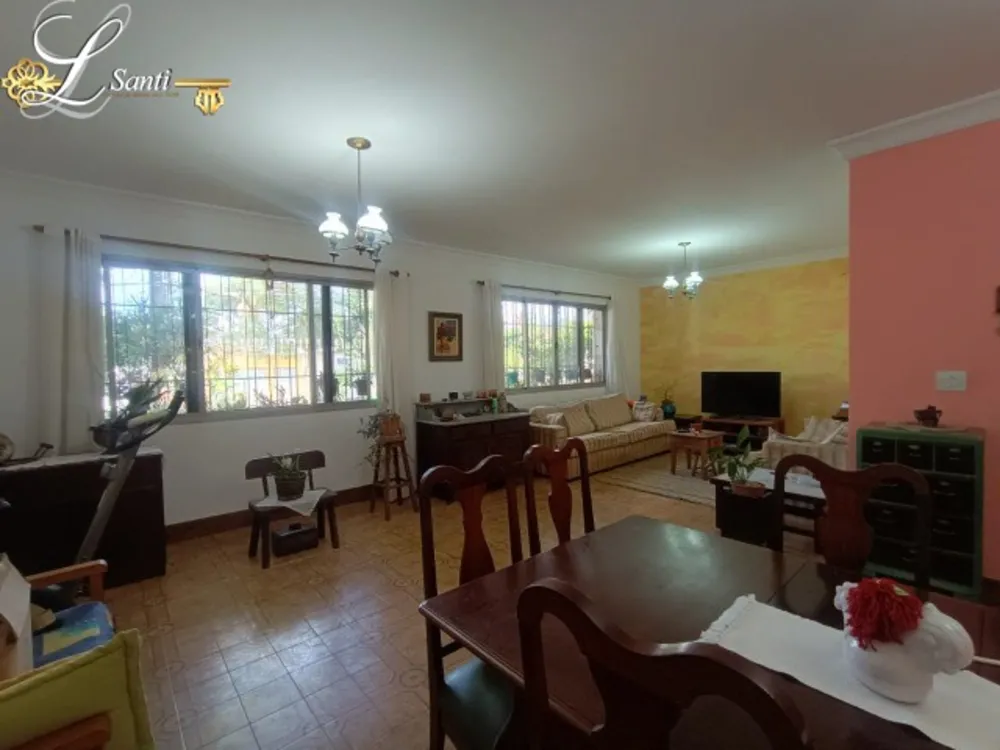 Casa, 3 quartos, 206 m² - Foto 1