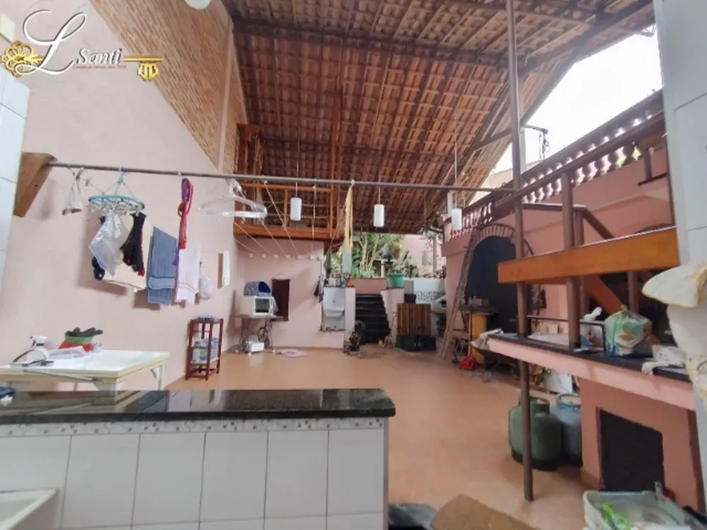 Sobrado, 3 quartos, 279 m² - Foto 4