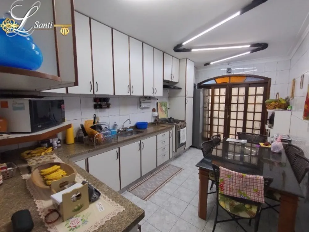 Sobrado, 3 quartos, 279 m² - Foto 4