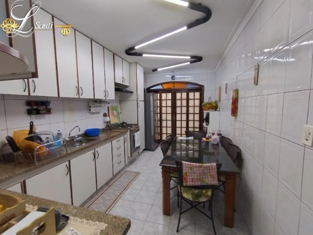 Sobrado, 3 quartos, 279 m² - Foto 3