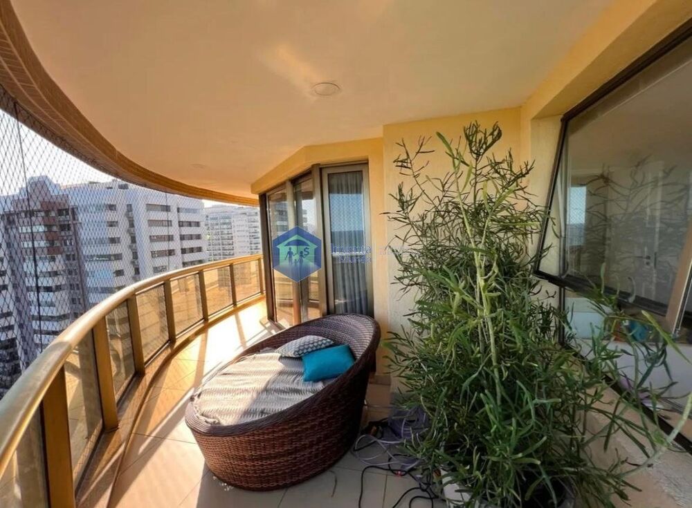 Apartamento para alugar com 3 quartos, 268m² - Foto 8