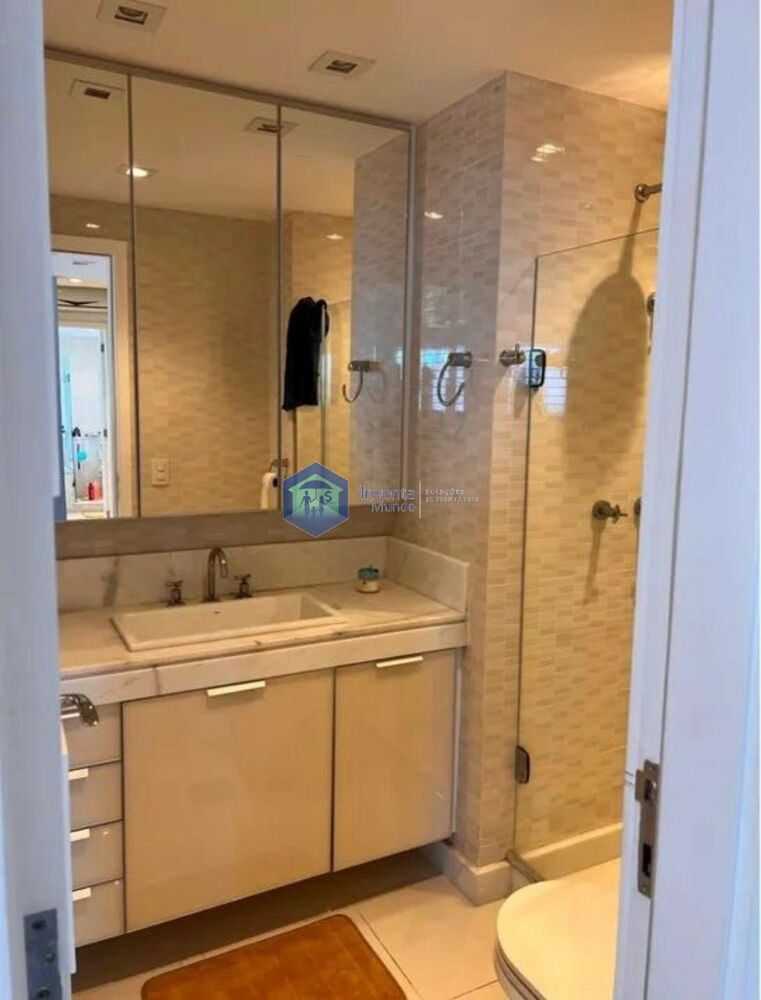 Apartamento para alugar com 3 quartos, 268m² - Foto 1
