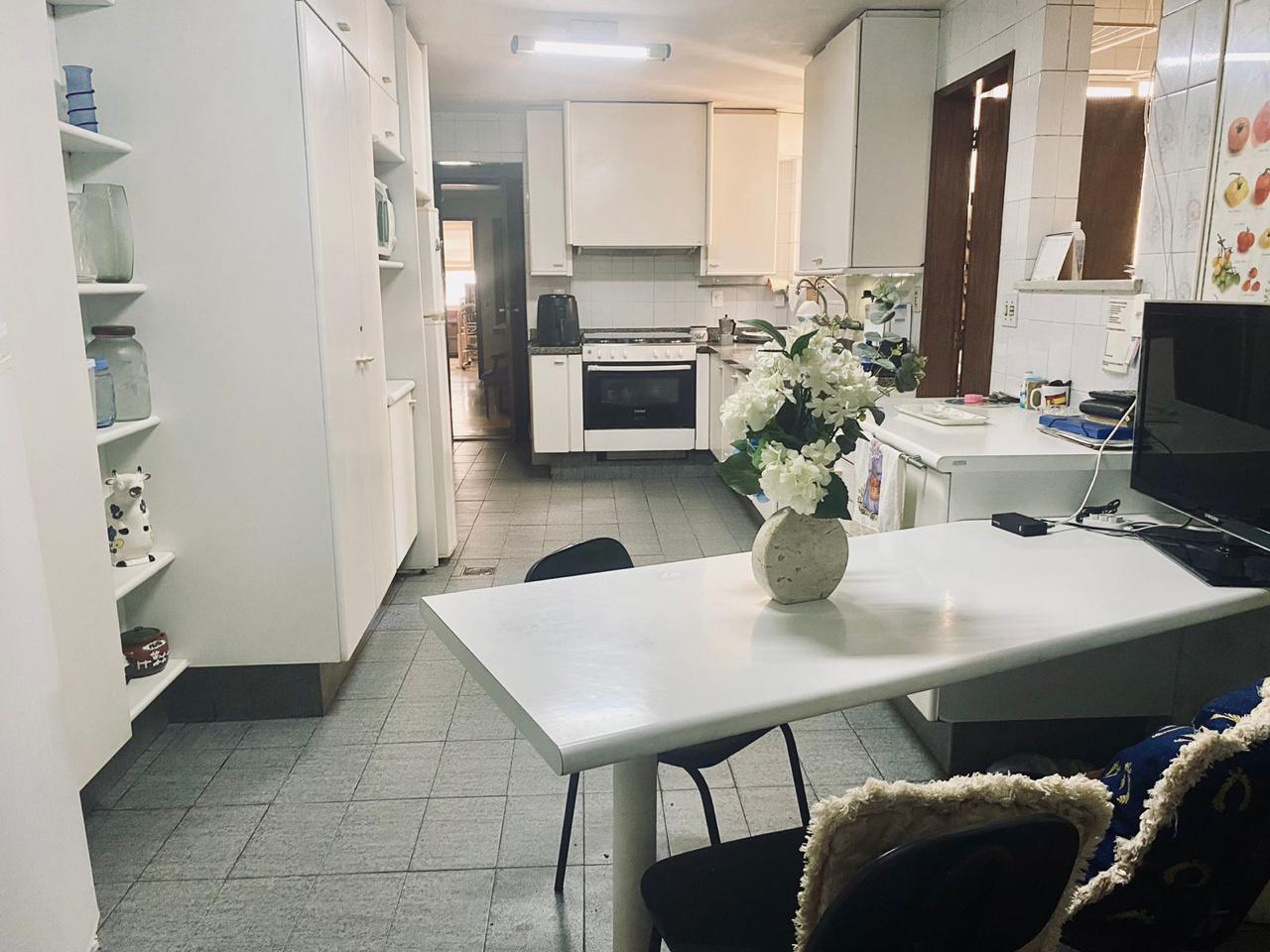 Apartamento à venda com 4 quartos, 280m² - Foto 25