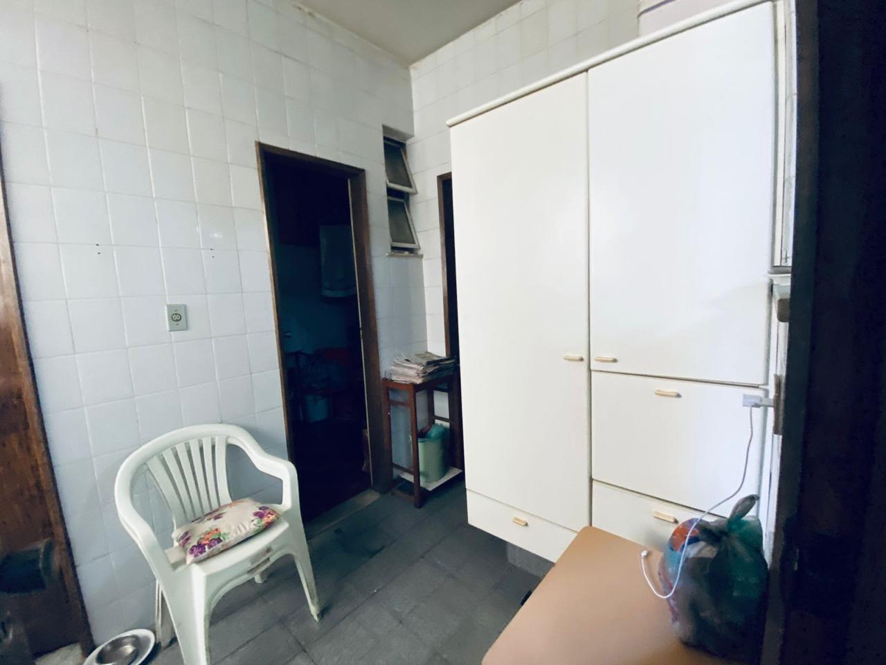 Apartamento à venda com 4 quartos, 280m² - Foto 8