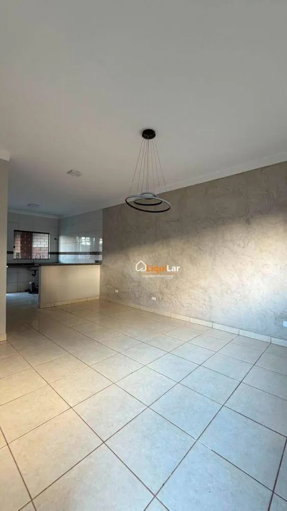 Casa, 2 quartos, 70 m² - Foto 2