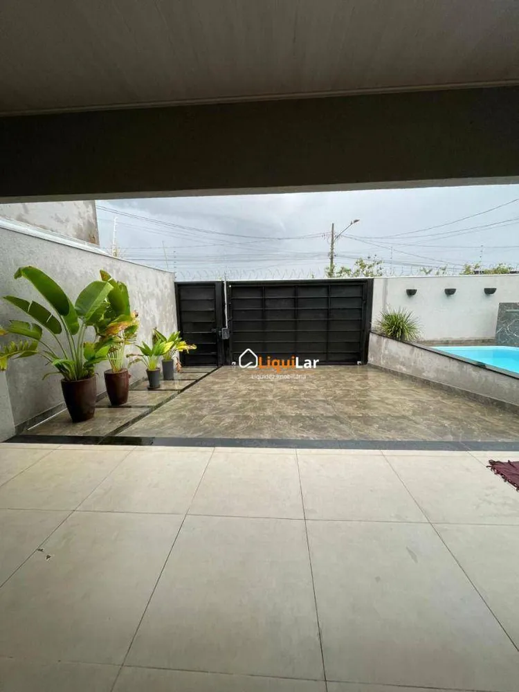 Casa, 3 quartos, 200 m² - Foto 8