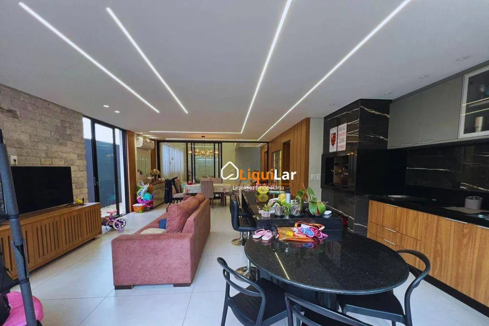 Sobrado, 4 quartos, 285 m² - Foto 9