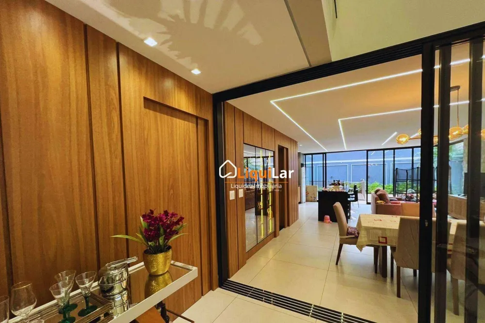 Sobrado, 4 quartos, 285 m² - Foto 3