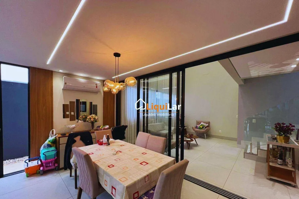 Sobrado, 4 quartos, 285 m² - Foto 4