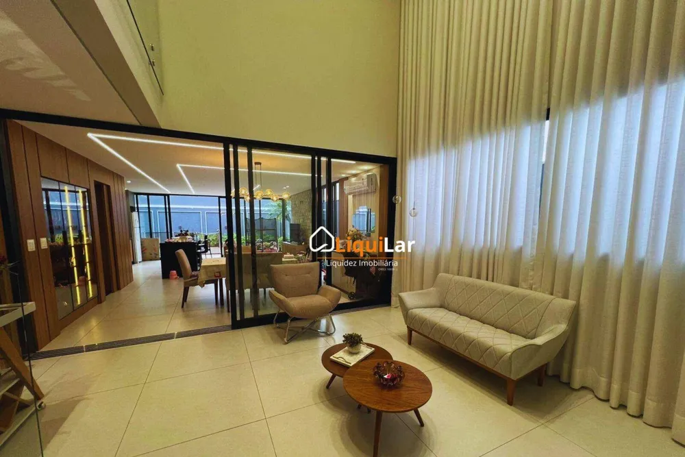 Sobrado, 4 quartos, 285 m² - Foto 2