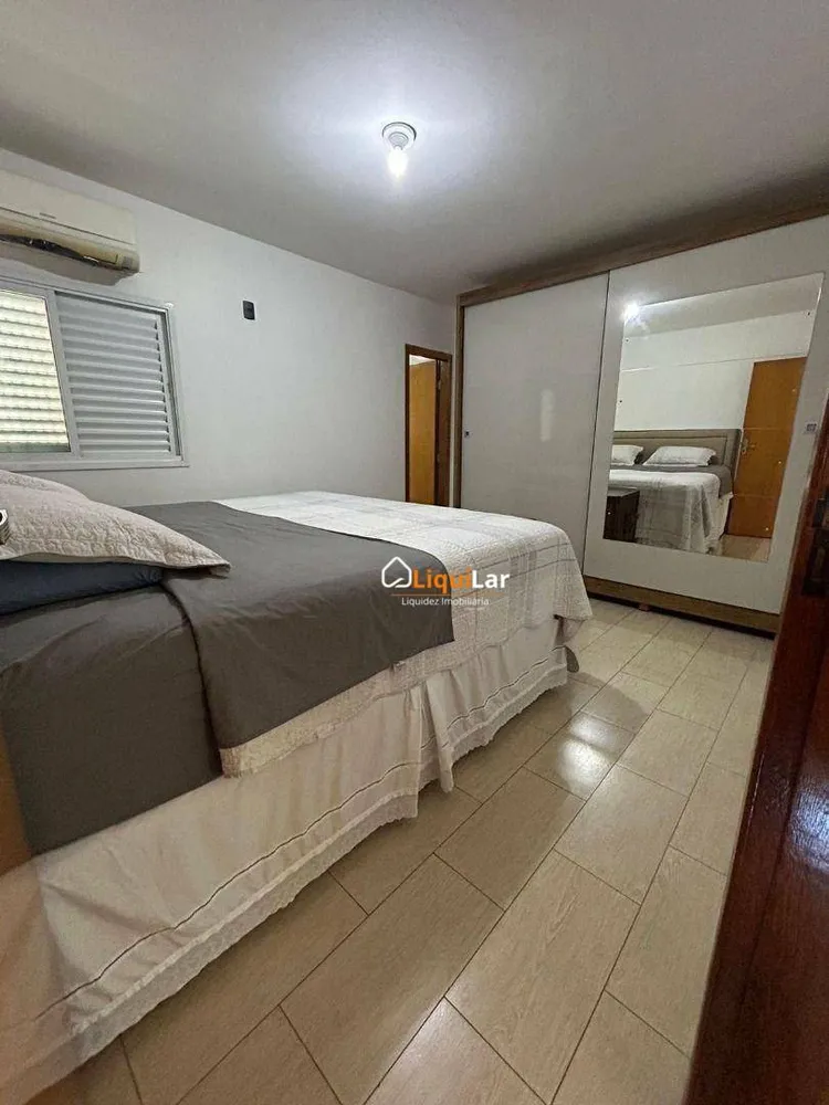 Sobrado, 2 quartos, 247 m² - Foto 6