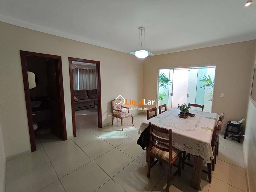 Casa, 2 quartos, 220 m² - Foto 4